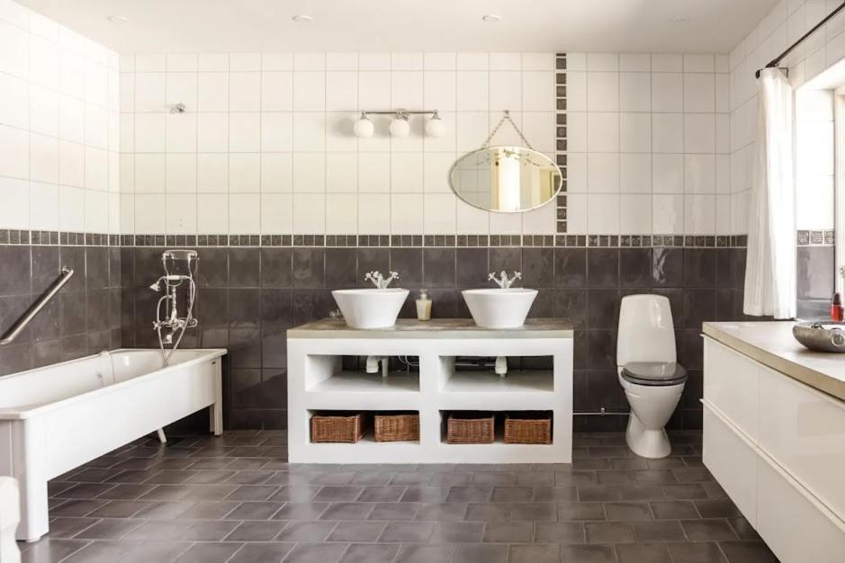 Gladsax Gamla Gard Luxury Holiday Home Simrishamn Bagian luar foto
